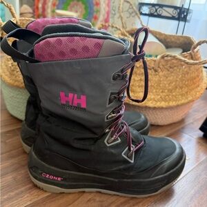 Helly Hansen Bivy IceFX Winter Boots Grey and pink 10